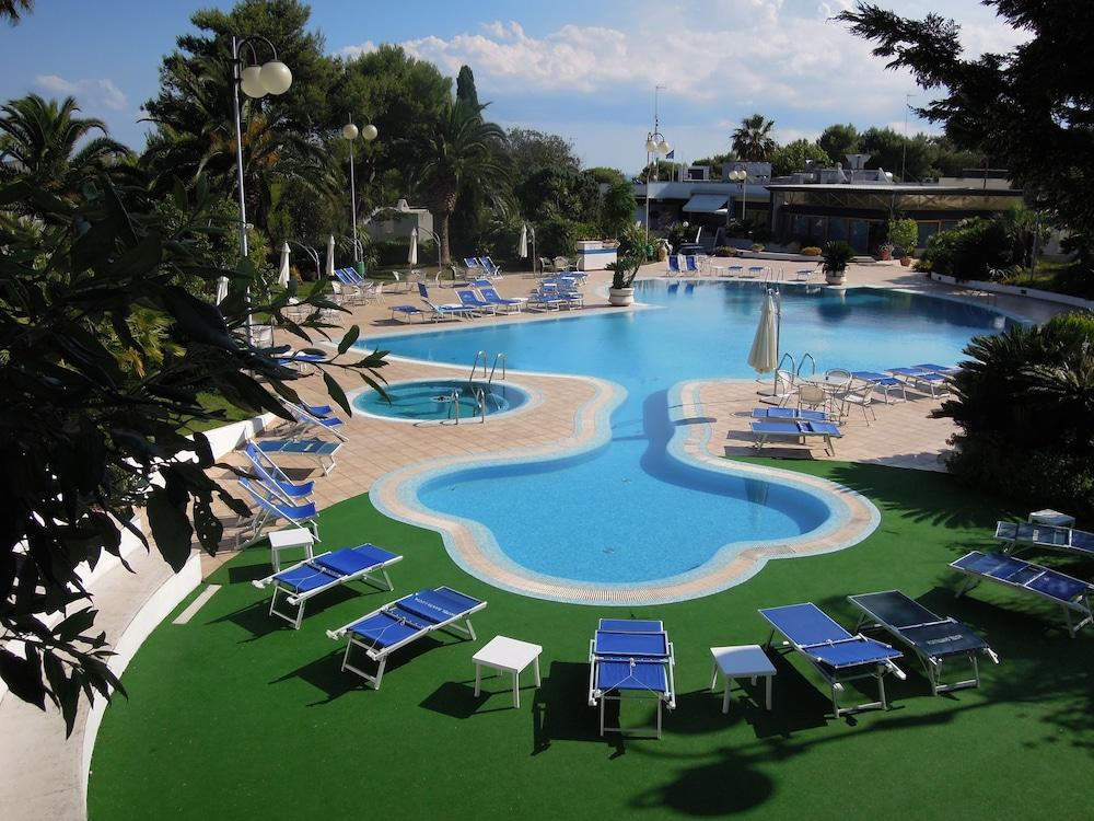 Santa Lucia Hotel